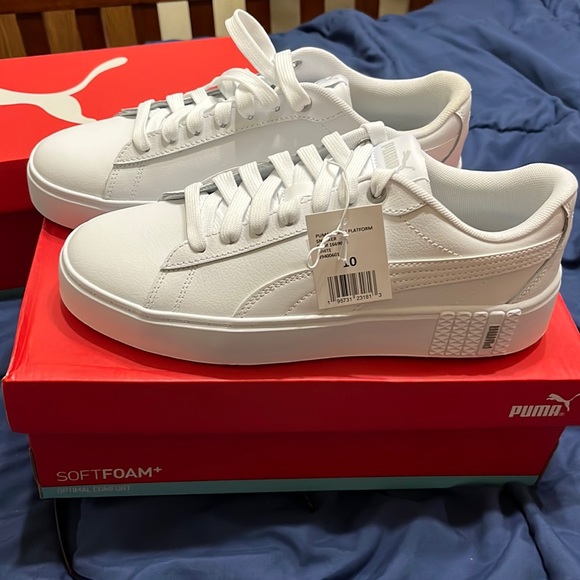 Puma Shoes - NWT PUMA SMASH PLATFORM sneaker size 10  white